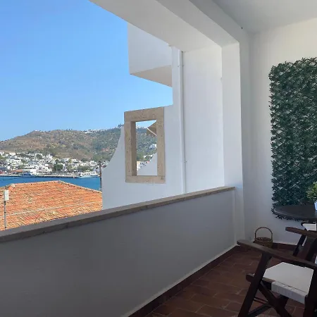 Petridi Maria Suites&apartments