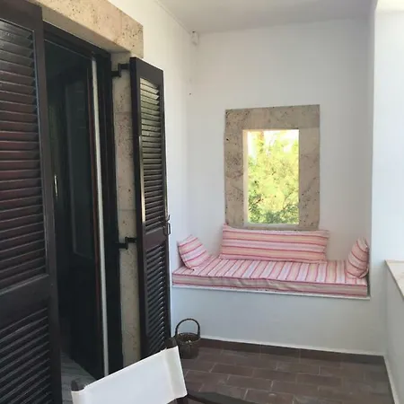 Petridi Maria & Skala (Patmos)