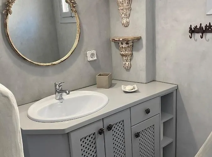 Petridi Maria & * سكالا