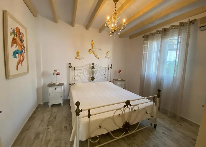 Apartman Petridi Maria & *
