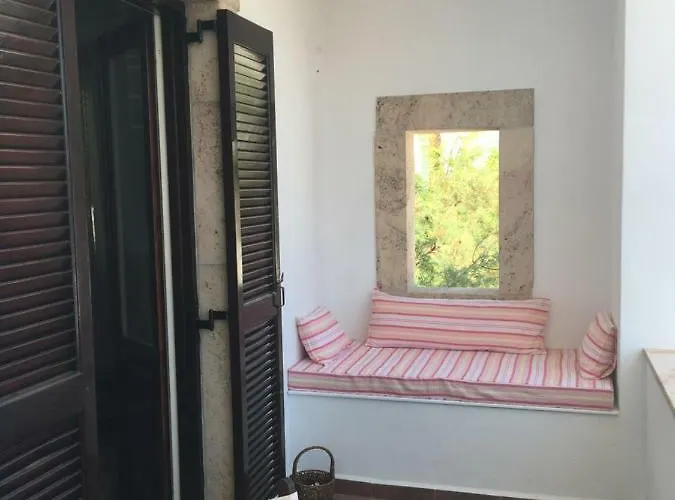 Petridi Maria & سكالا