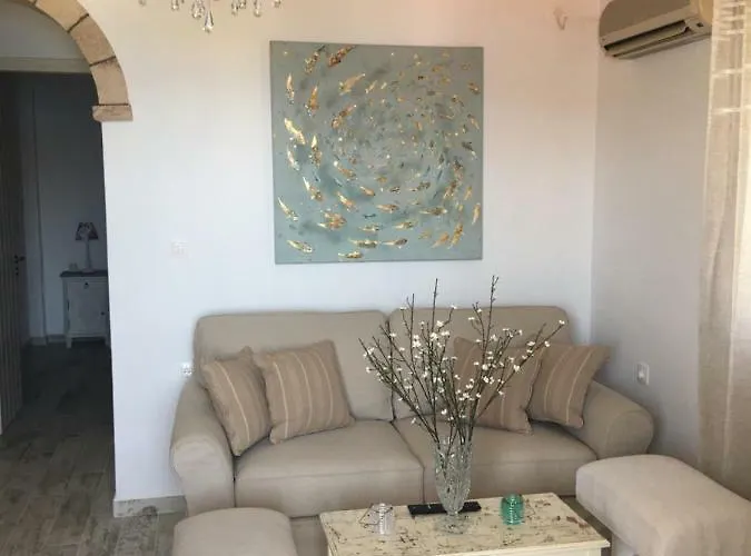 Petridi Maria & سكالا